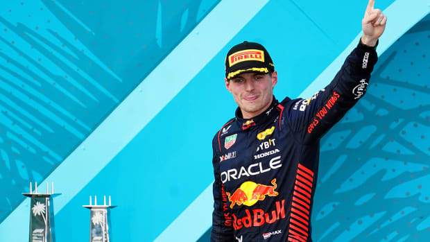 max-verstappen-miami-gp-lead